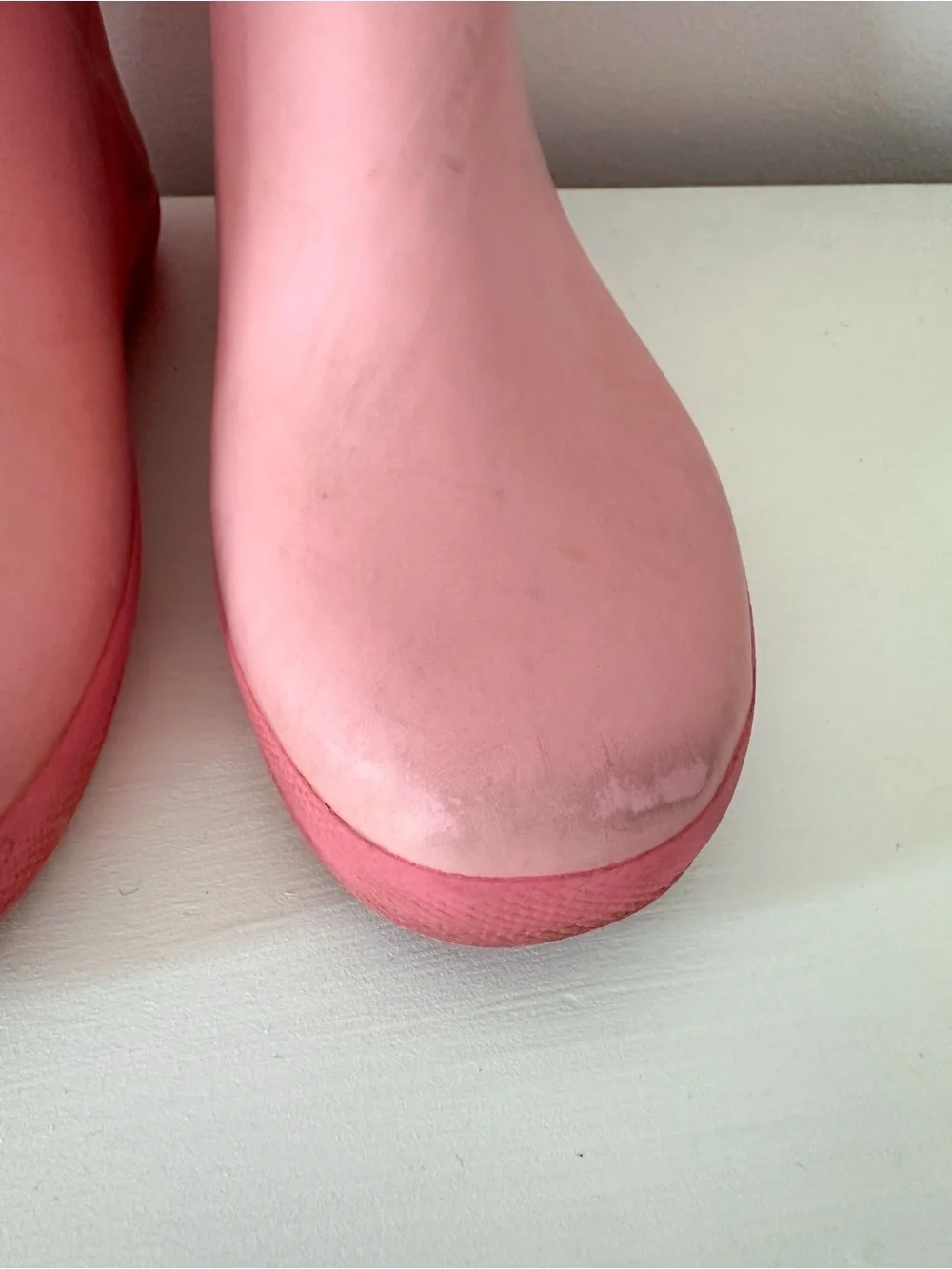 Hunter pink rain boots girls size 2 US
